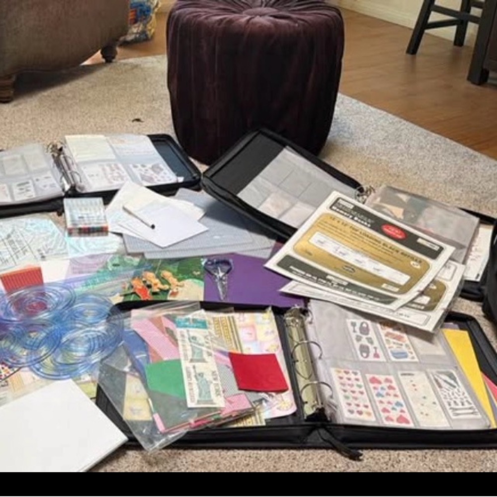 Huge Vintage Scrapbooking Arts & Crafts Supplies Creative Memories Binders & Bag